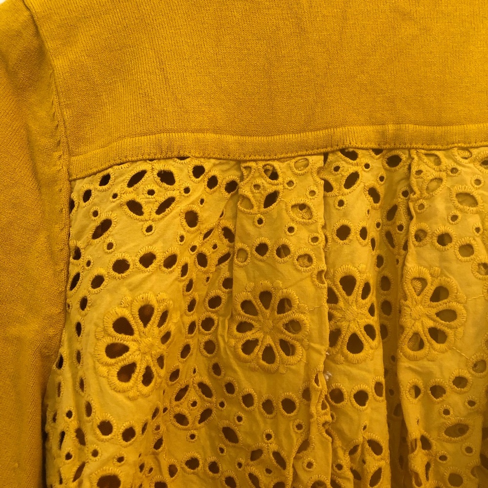 Eyelet back top | Ann Taylor - Picture 4 of 4
